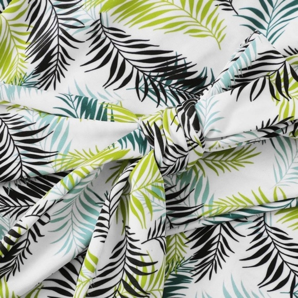 {October Love} 1X Plus Size Tropical One Piece - Picture 3 of 5